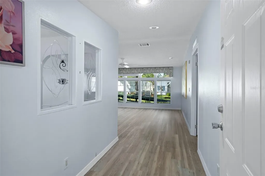 2005 Lake Linda Circle Lutz FL 33558