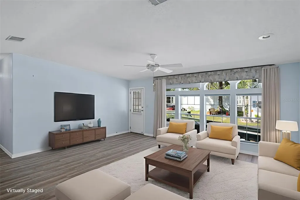 2005 Lake Linda Circle Lutz FL 33558