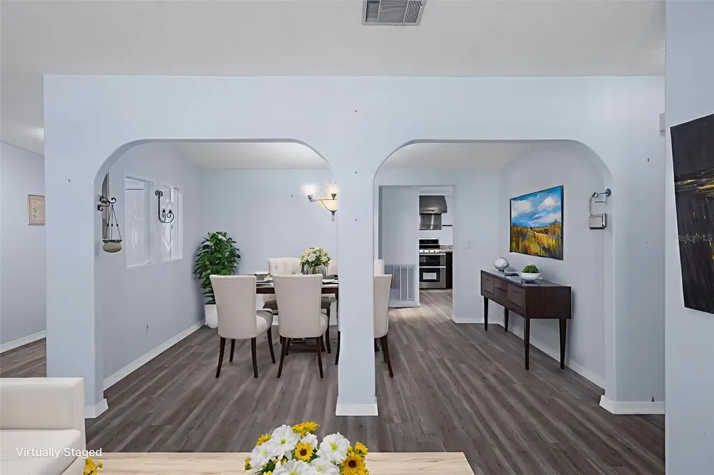 2005 Lake Linda Circle Lutz FL 33558