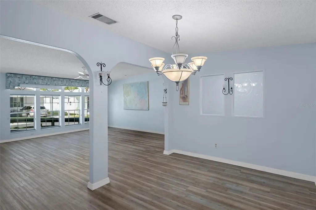 2005 Lake Linda Circle Lutz FL 33558