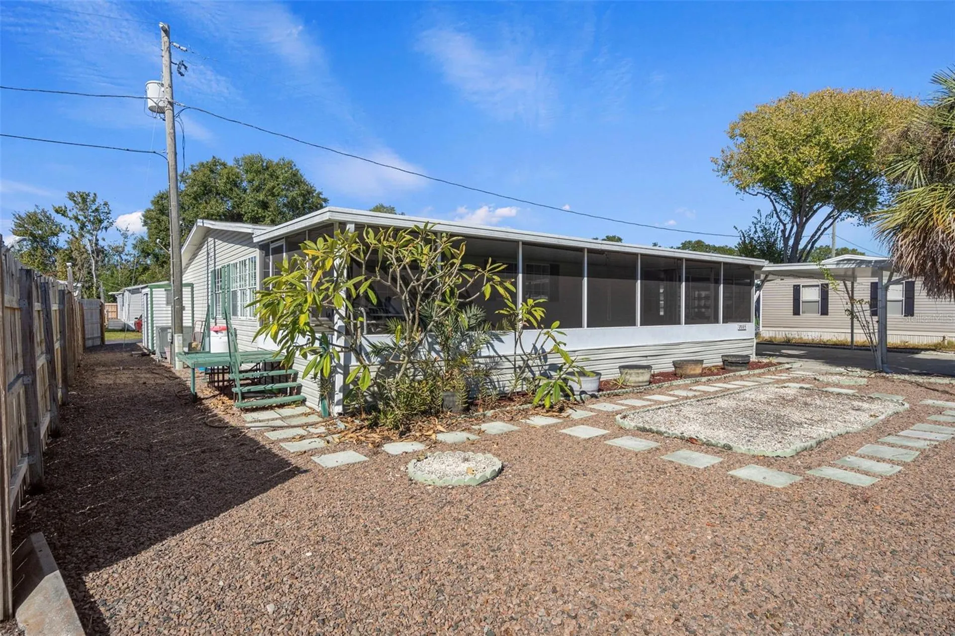 2005 Lake Linda Circle Lutz FL 33558