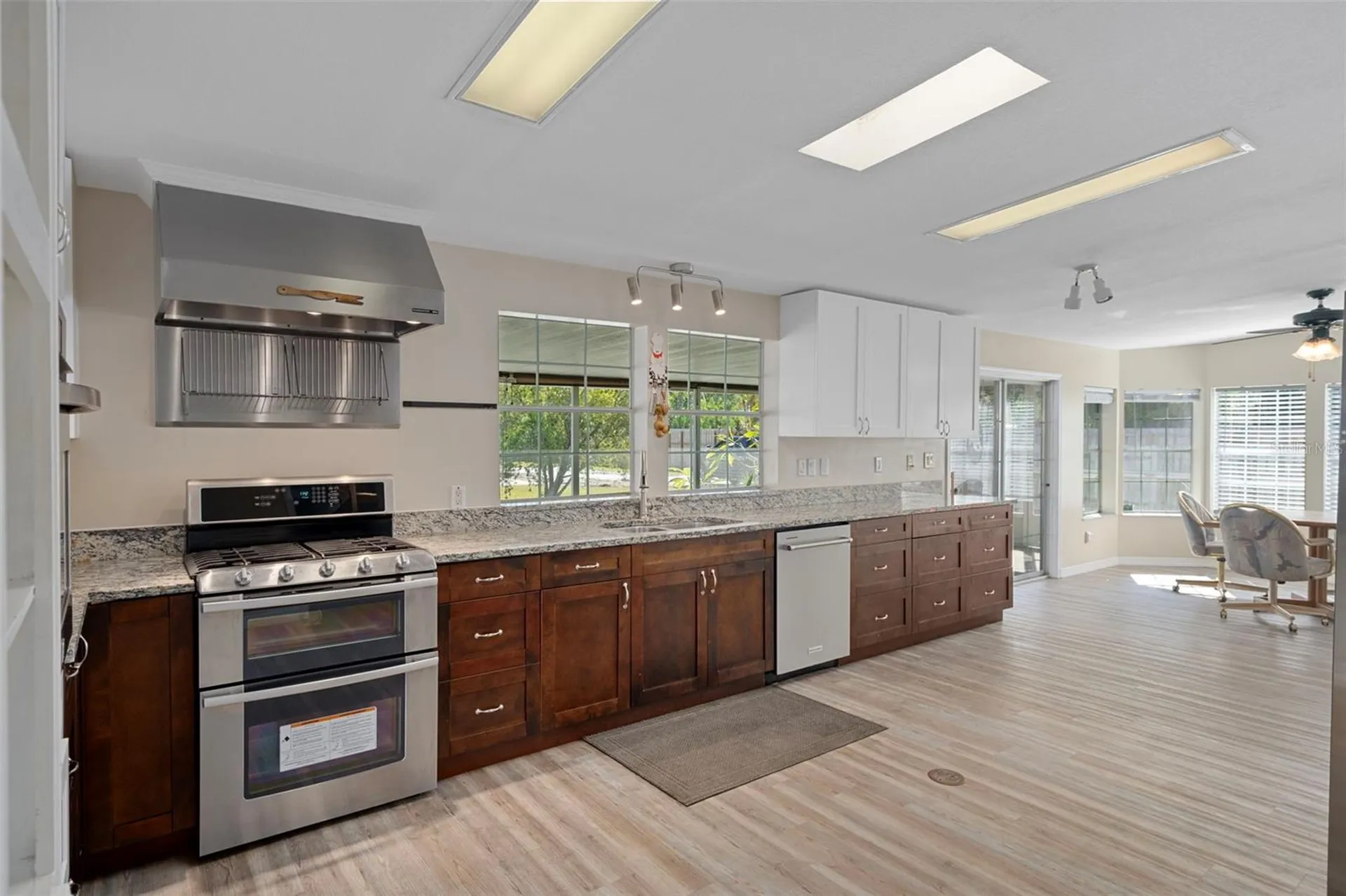 2005 Lake Linda Circle Lutz FL 33558