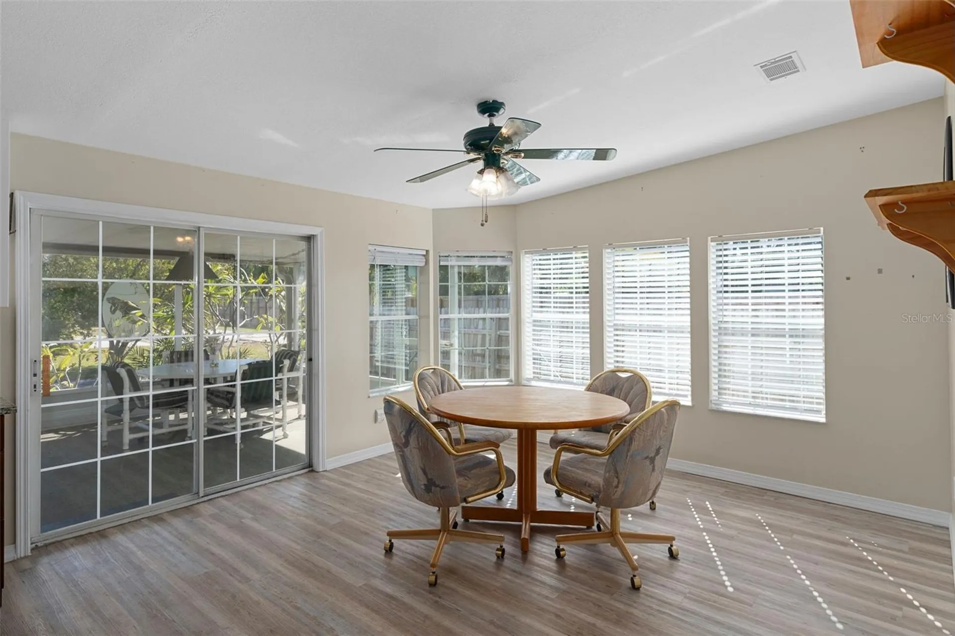 2005 Lake Linda Circle Lutz FL 33558