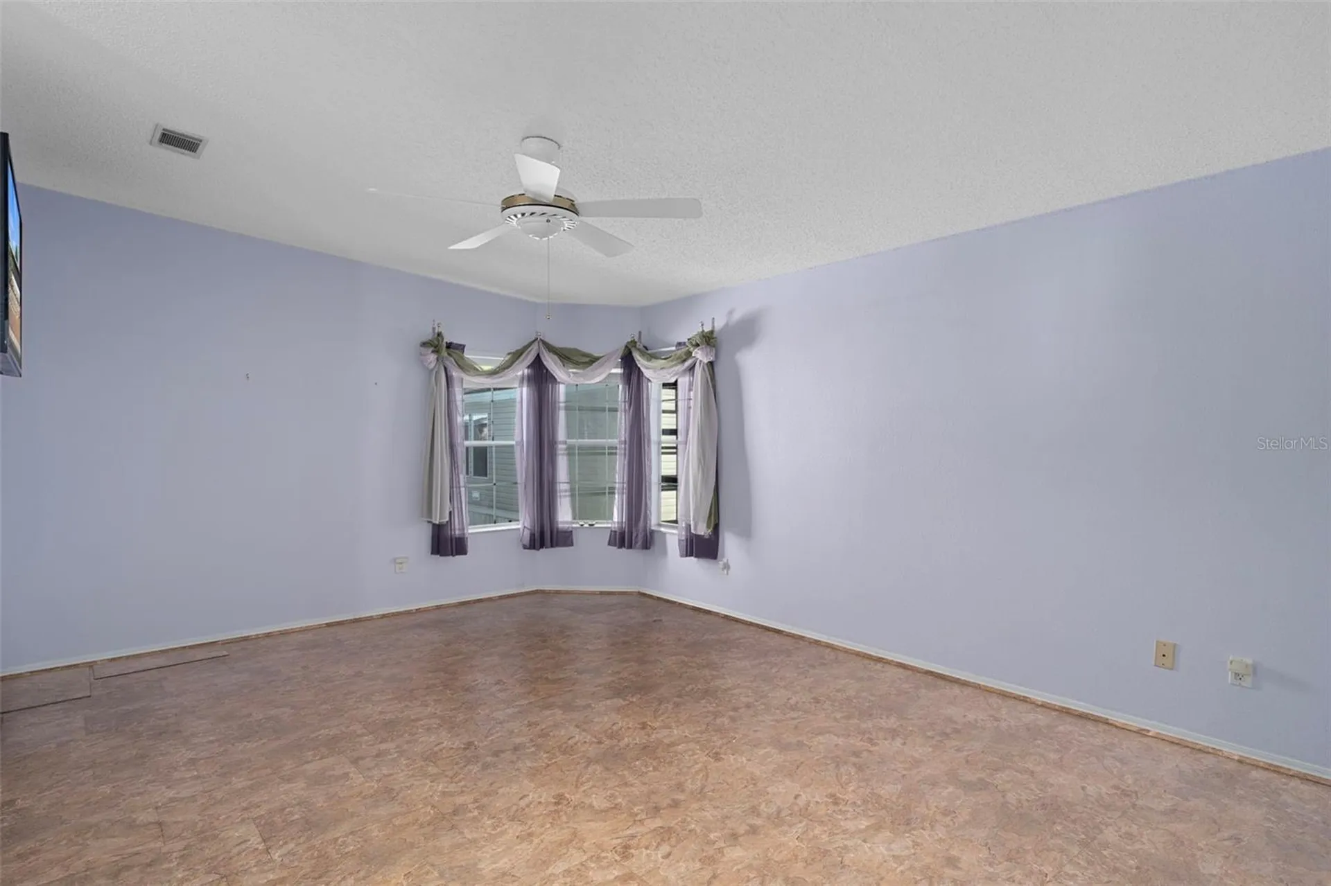 2005 Lake Linda Circle Lutz FL 33558