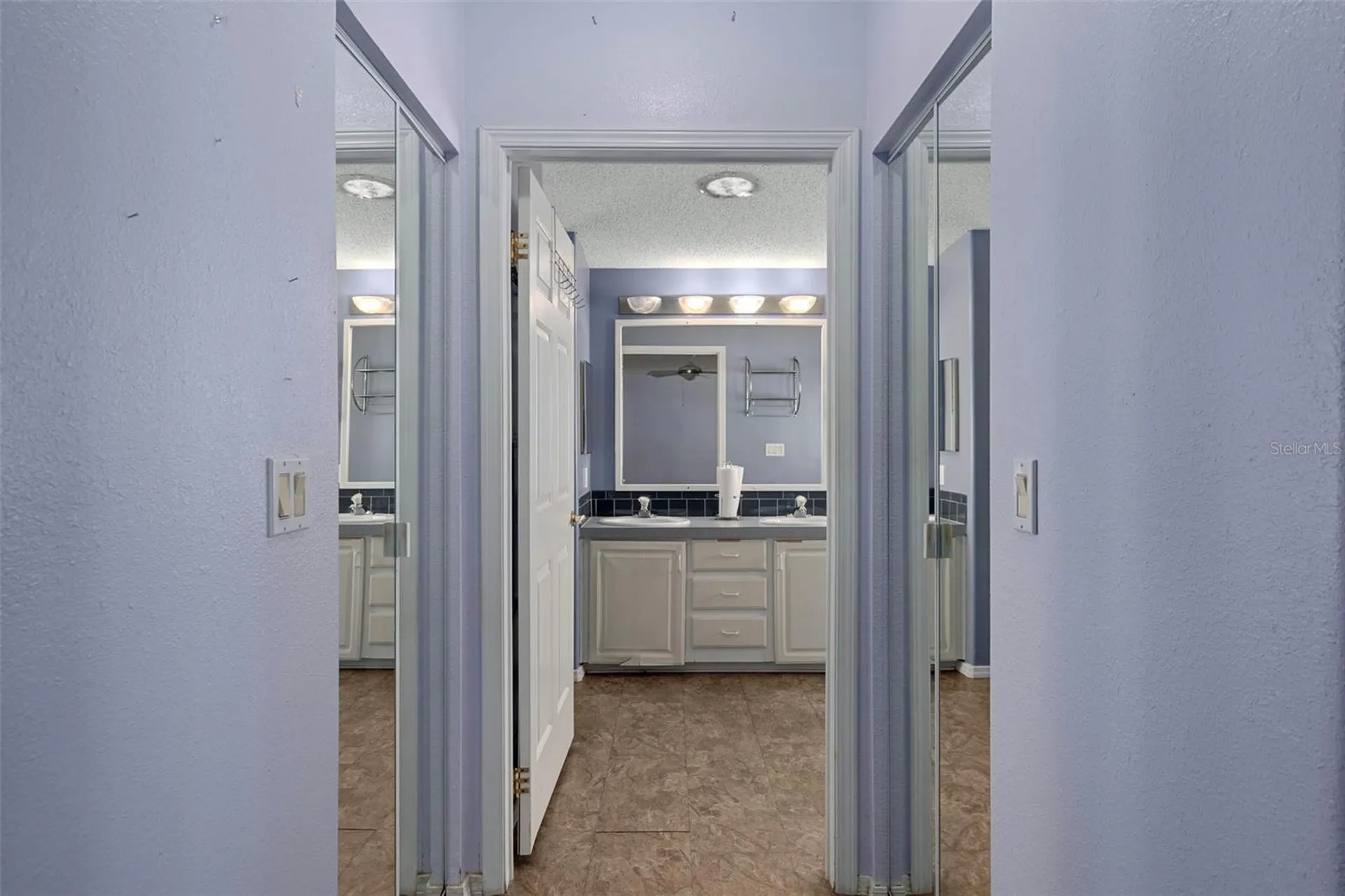 2005 Lake Linda Circle Lutz FL 33558