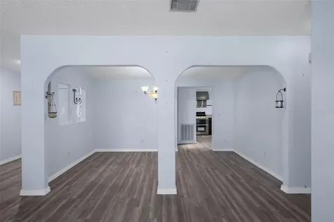 2005 Lake Linda Circle Lutz FL 33558