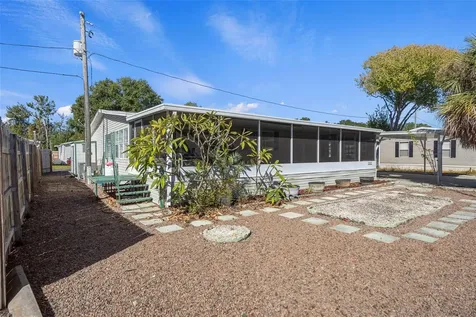 2005 Lake Linda Circle Lutz FL 33558