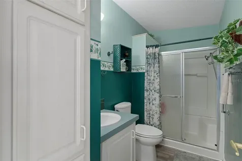 2005 Lake Linda Circle Lutz FL 33558