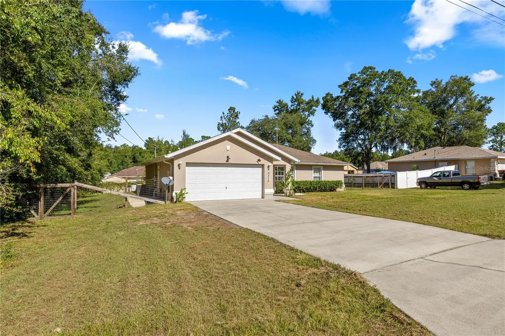 9319 SE 161st Place Summerfield FL 34491