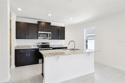1933 Diamond Head Circle Haines City FL 33844