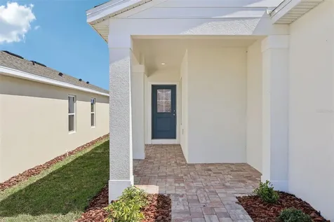 1933 Diamond Head Circle Haines City FL 33844