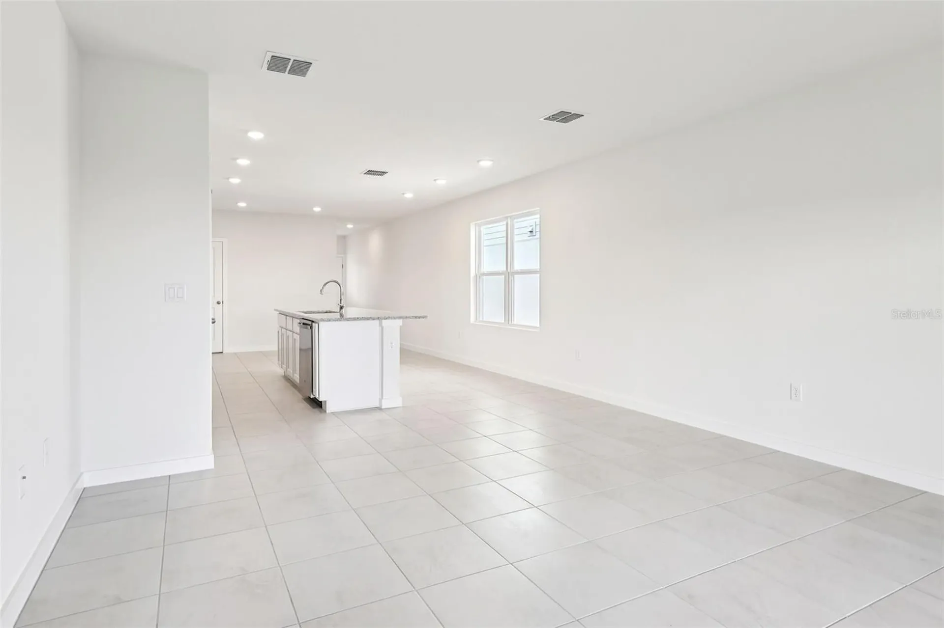 1937 Diamond Head Circle Haines City FL 33844