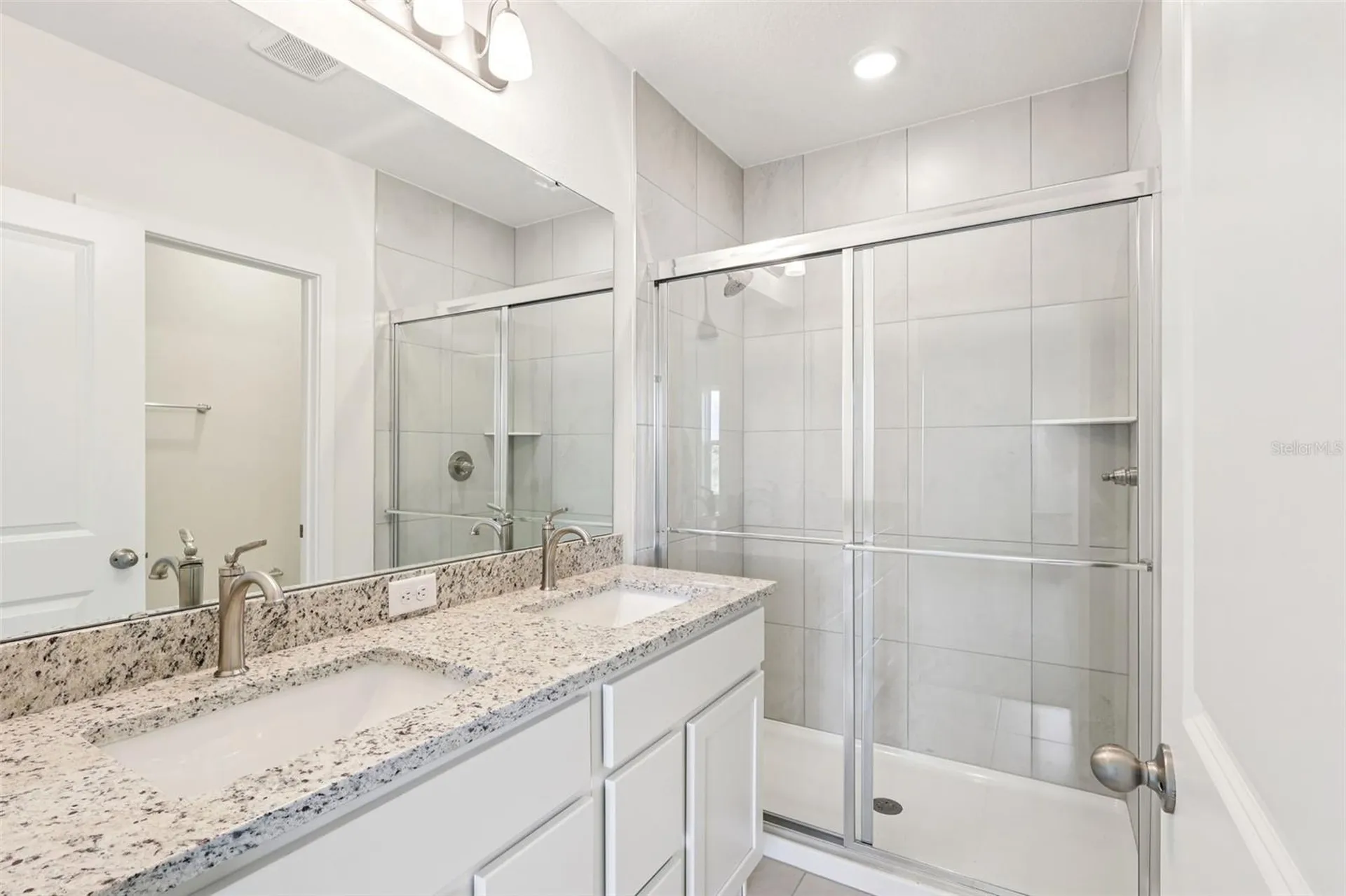 1937 Diamond Head Circle Haines City FL 33844