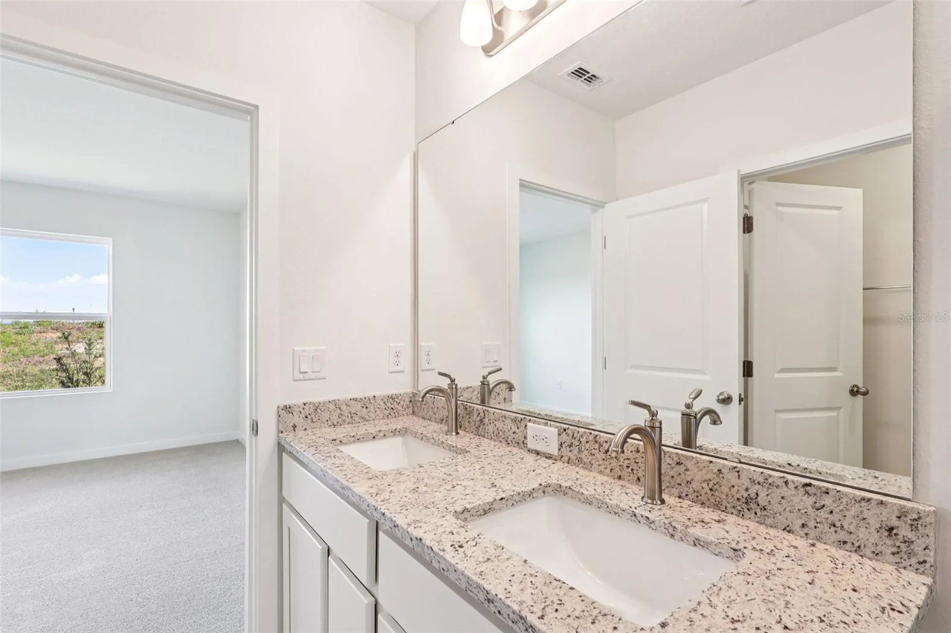 1937 Diamond Head Circle Haines City FL 33844