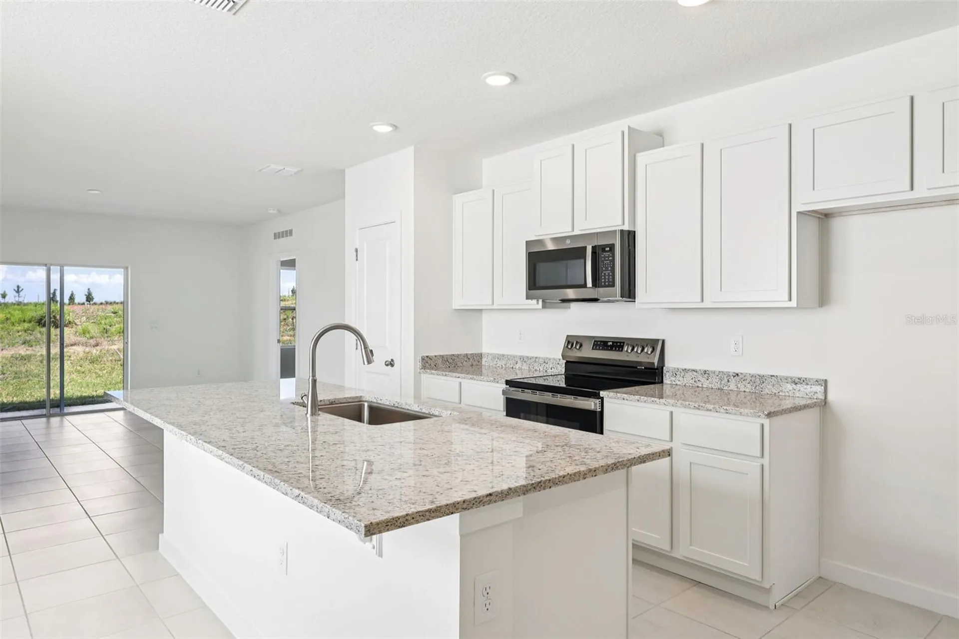 1937 Diamond Head Circle Haines City FL 33844