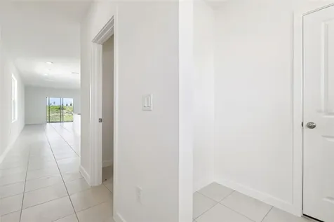1937 Diamond Head Circle Haines City FL 33844