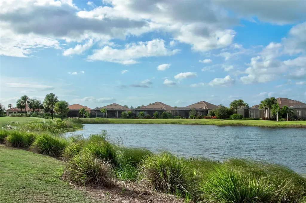 13605 Messina Loop Bradenton FL 34211