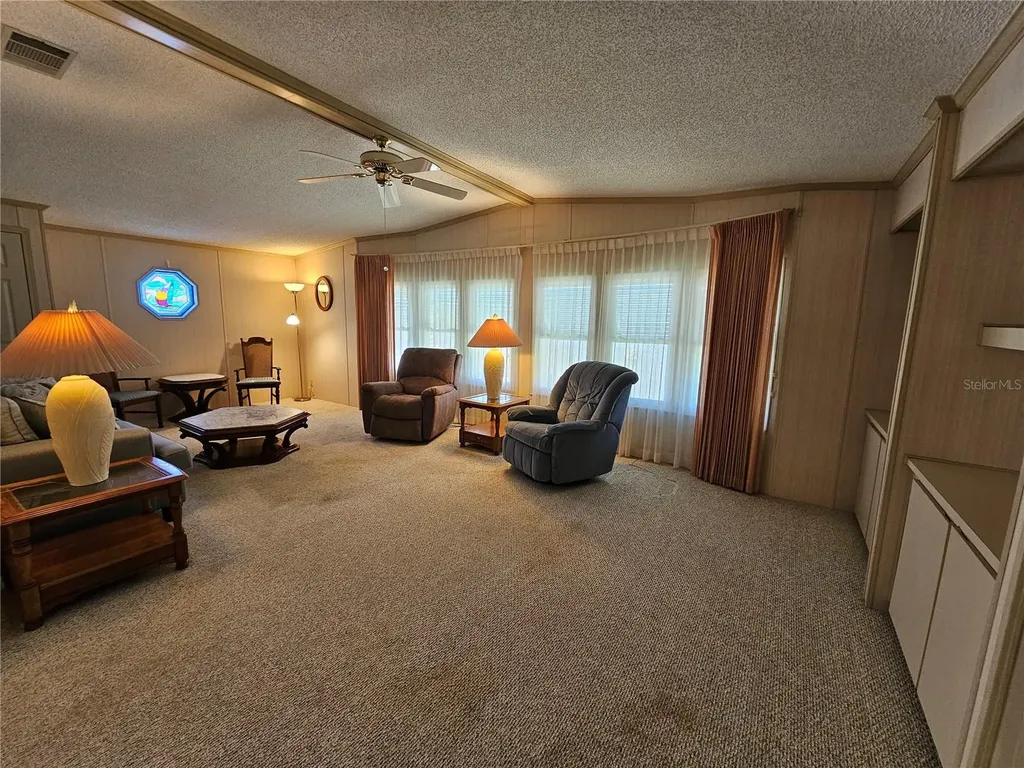 101 Dolphin Drive N Oldsmar FL 34677