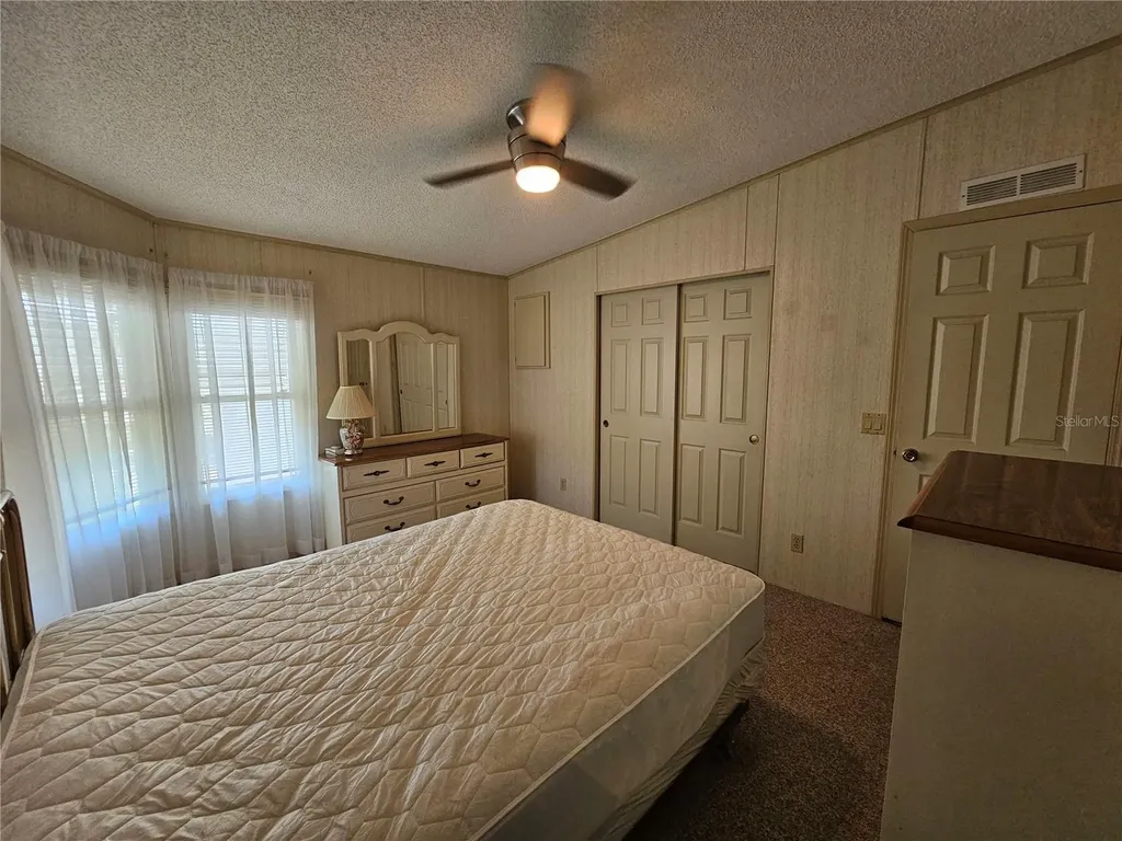101 Dolphin Drive N Oldsmar FL 34677
