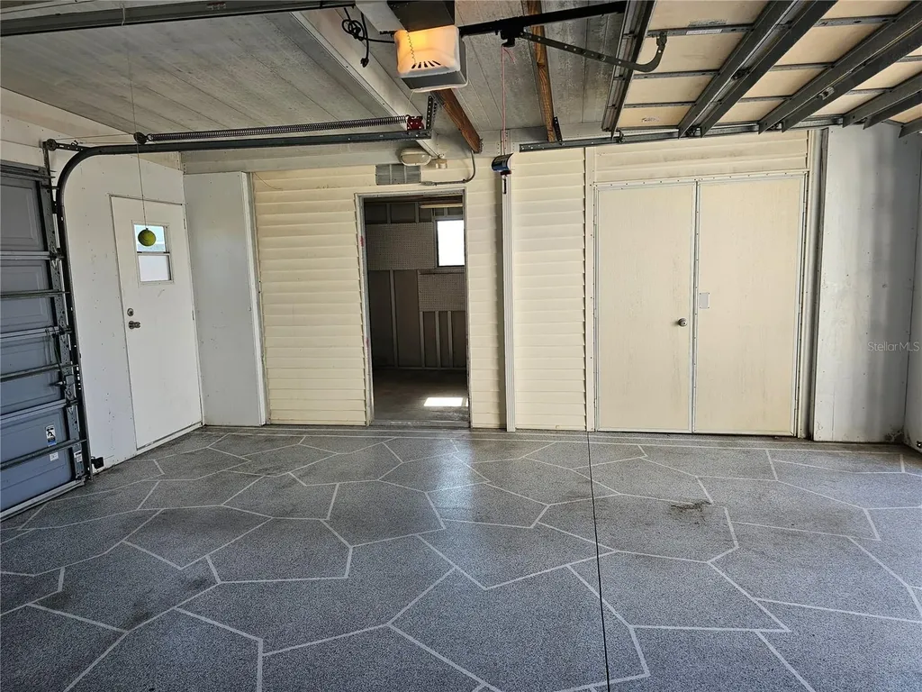101 Dolphin Drive N Oldsmar FL 34677