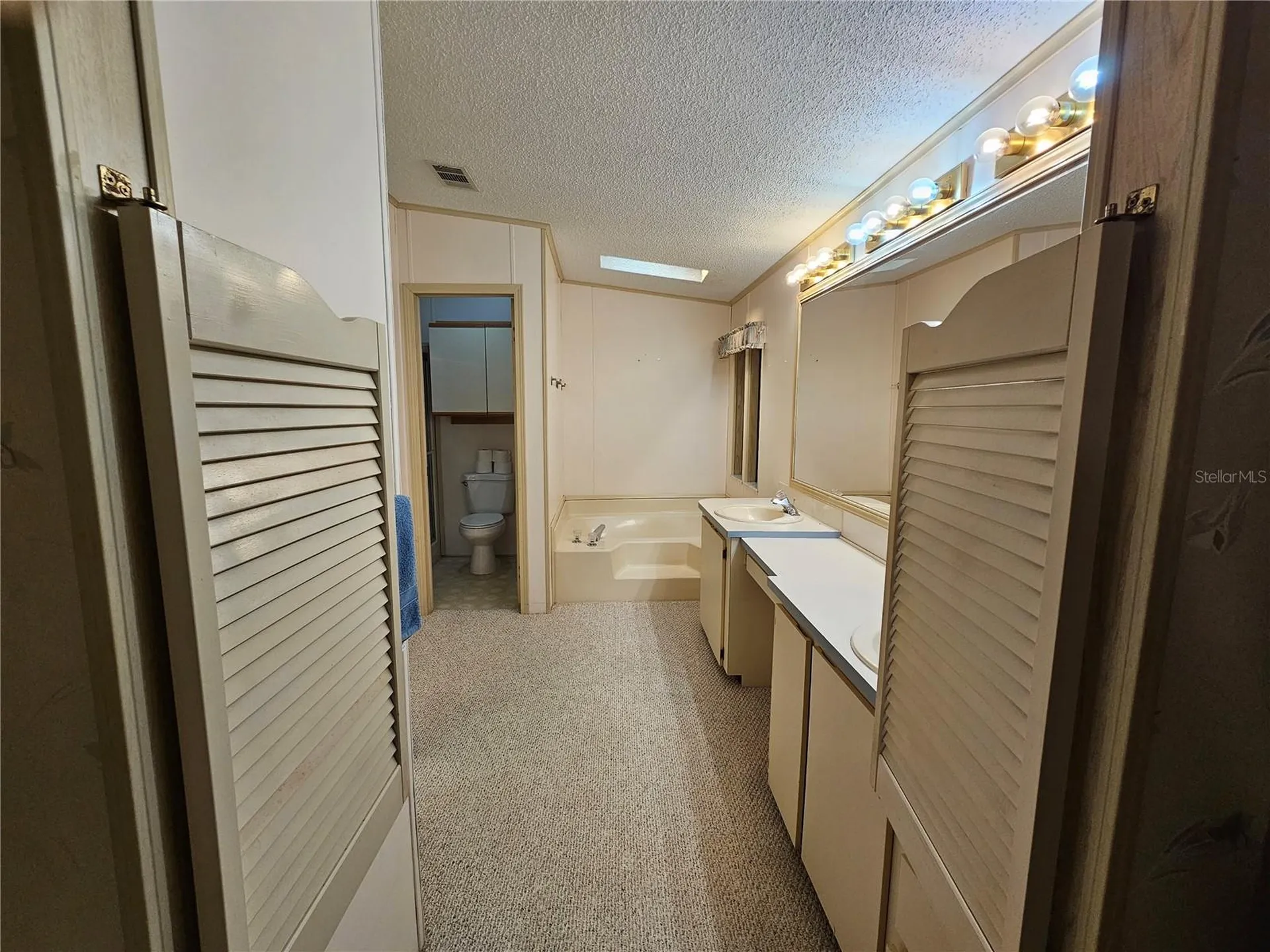101 Dolphin Drive N Oldsmar FL 34677