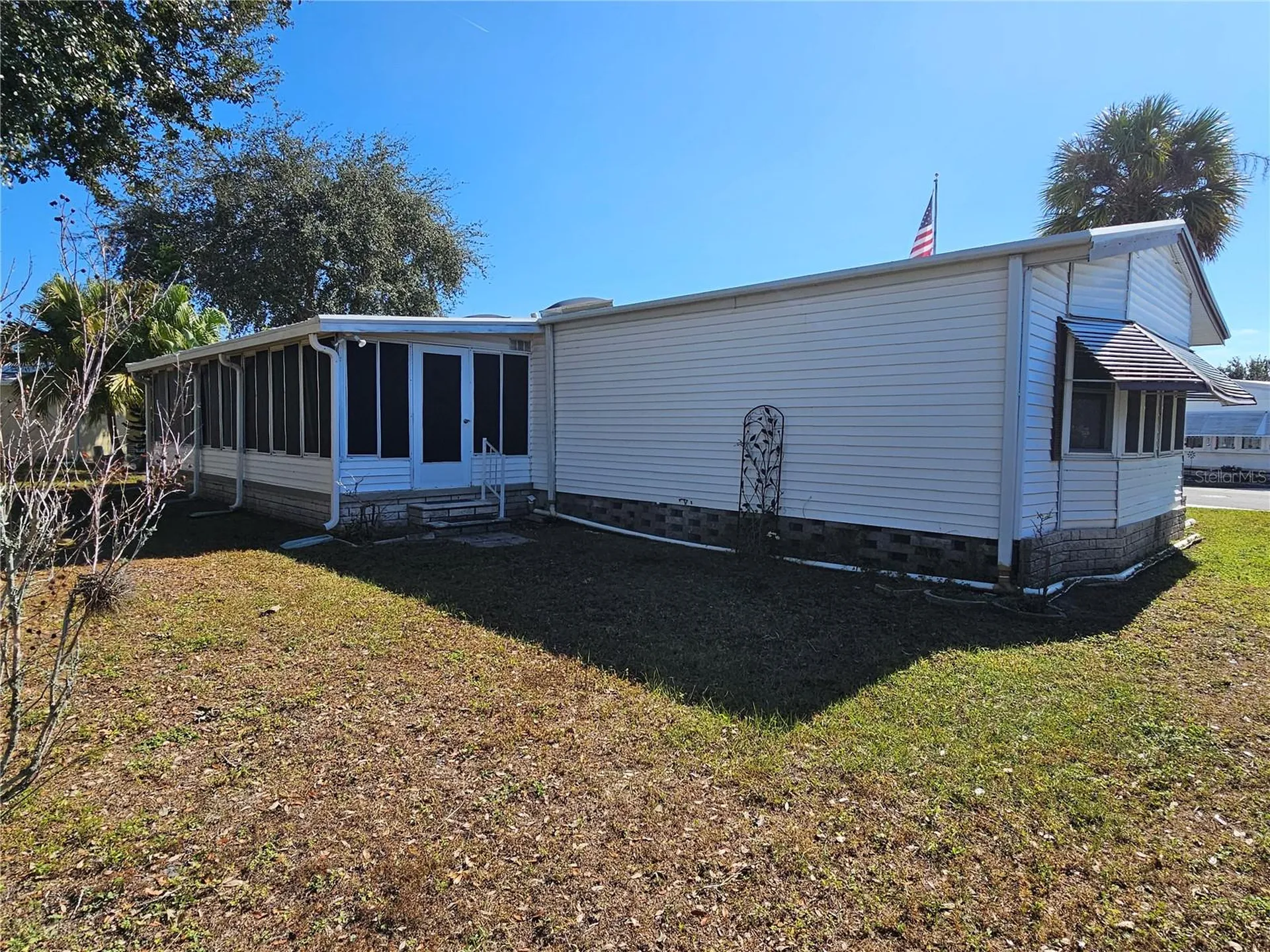 101 Dolphin Drive N Oldsmar FL 34677