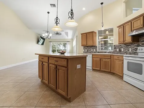 17627 SE 88th Covington Circle The Villages FL 32162