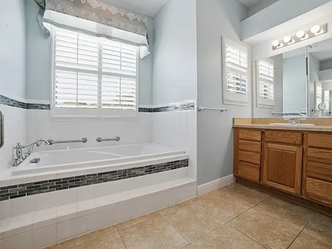 17627 SE 88th Covington Circle The Villages FL 32162