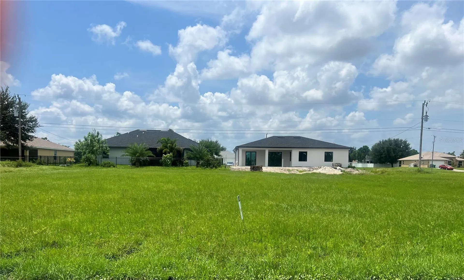 1306 NE 19th Place Cape Coral FL 33909