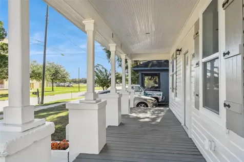 248 E Magnolia Street Groveland FL 34736