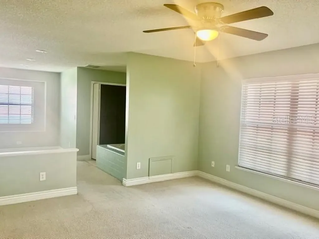 8214 Ambrose Cove Way Orlando FL 32819