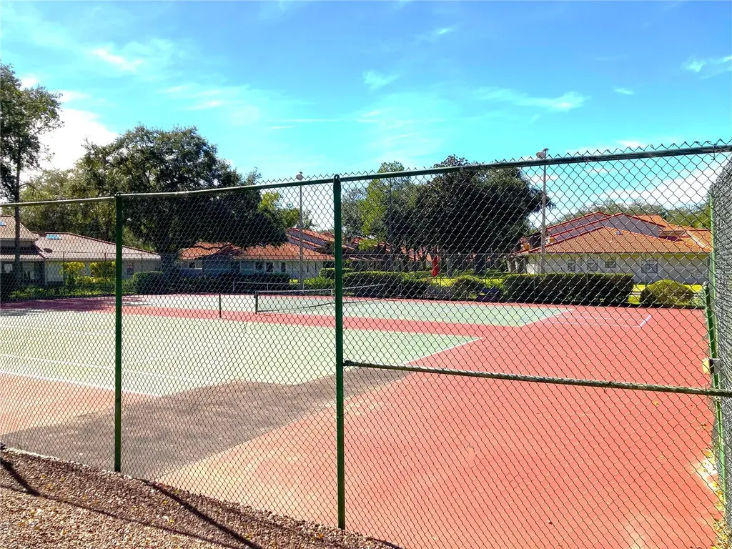 8214 Ambrose Cove Way Orlando FL 32819