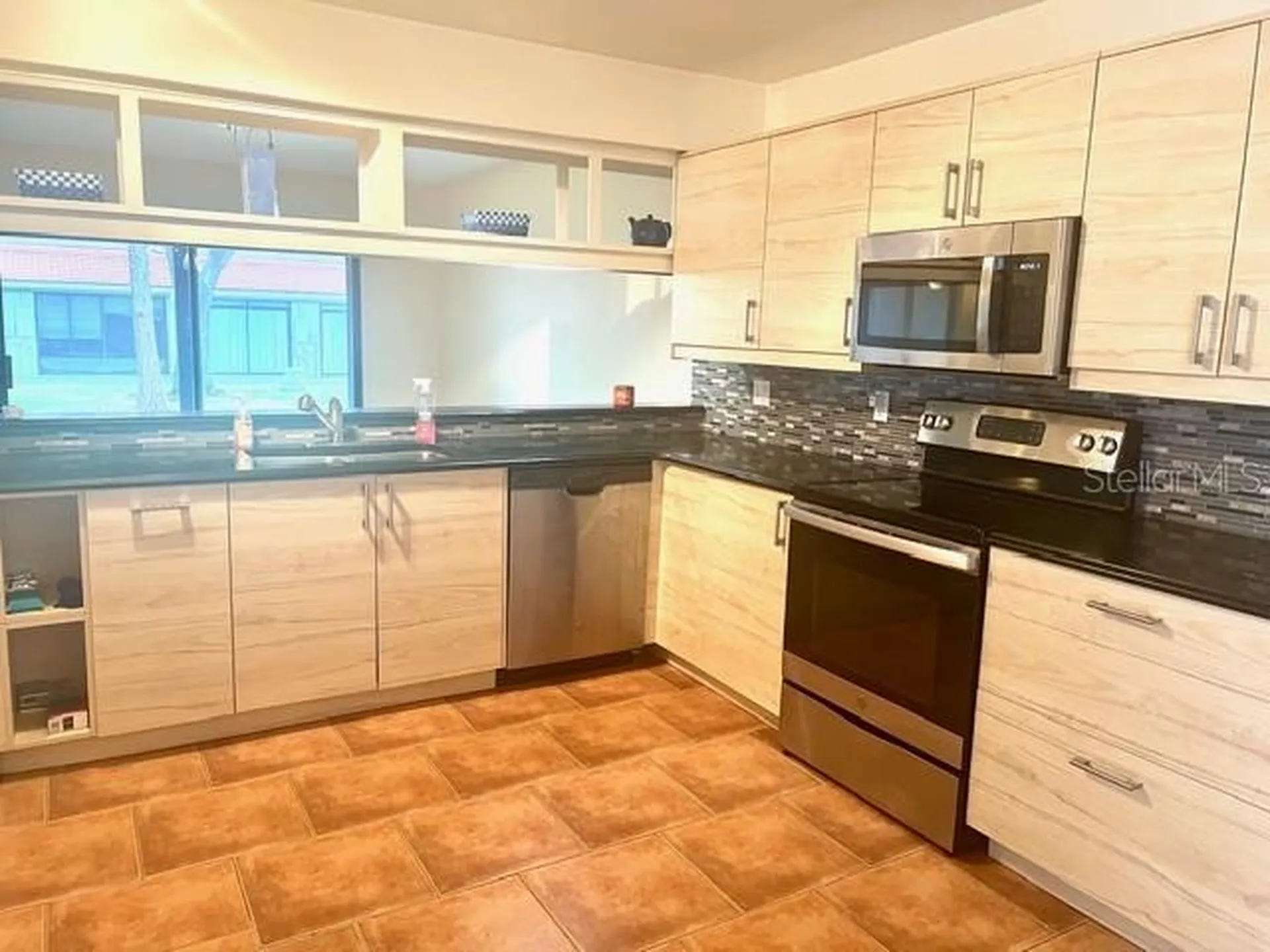 8214 Ambrose Cove Way Orlando FL 32819