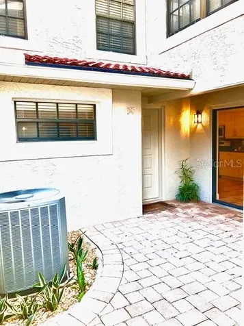 8214 Ambrose Cove Way Orlando FL 32819