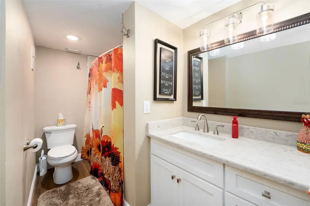 90 S Highland Avenue Tarpon Springs FL 34689
