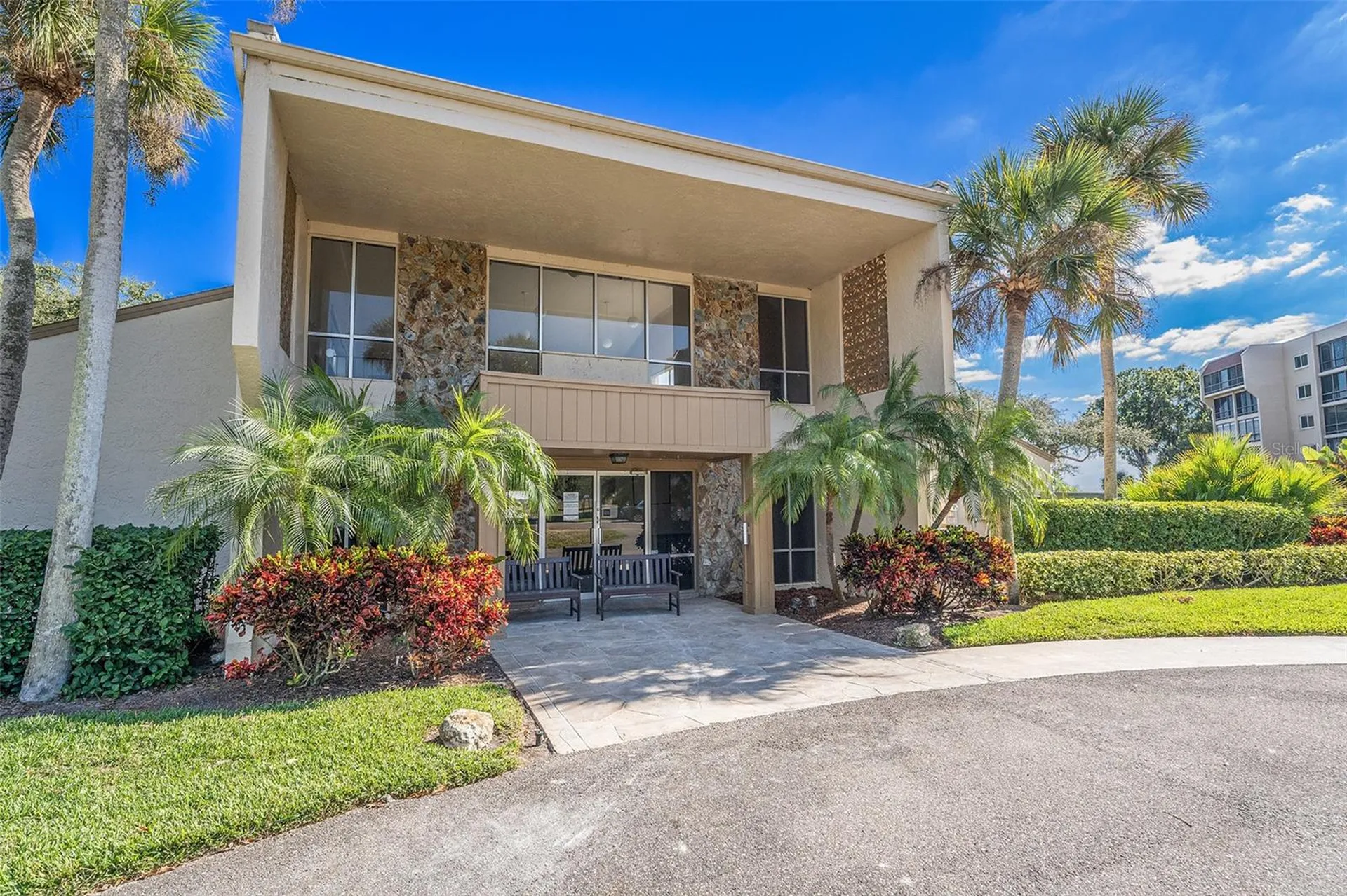 90 S Highland Avenue Tarpon Springs FL 34689