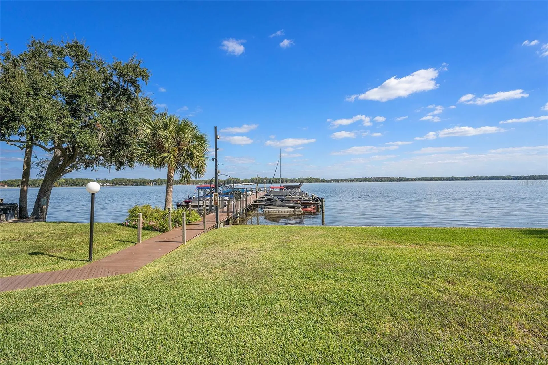 90 S Highland Avenue Tarpon Springs FL 34689