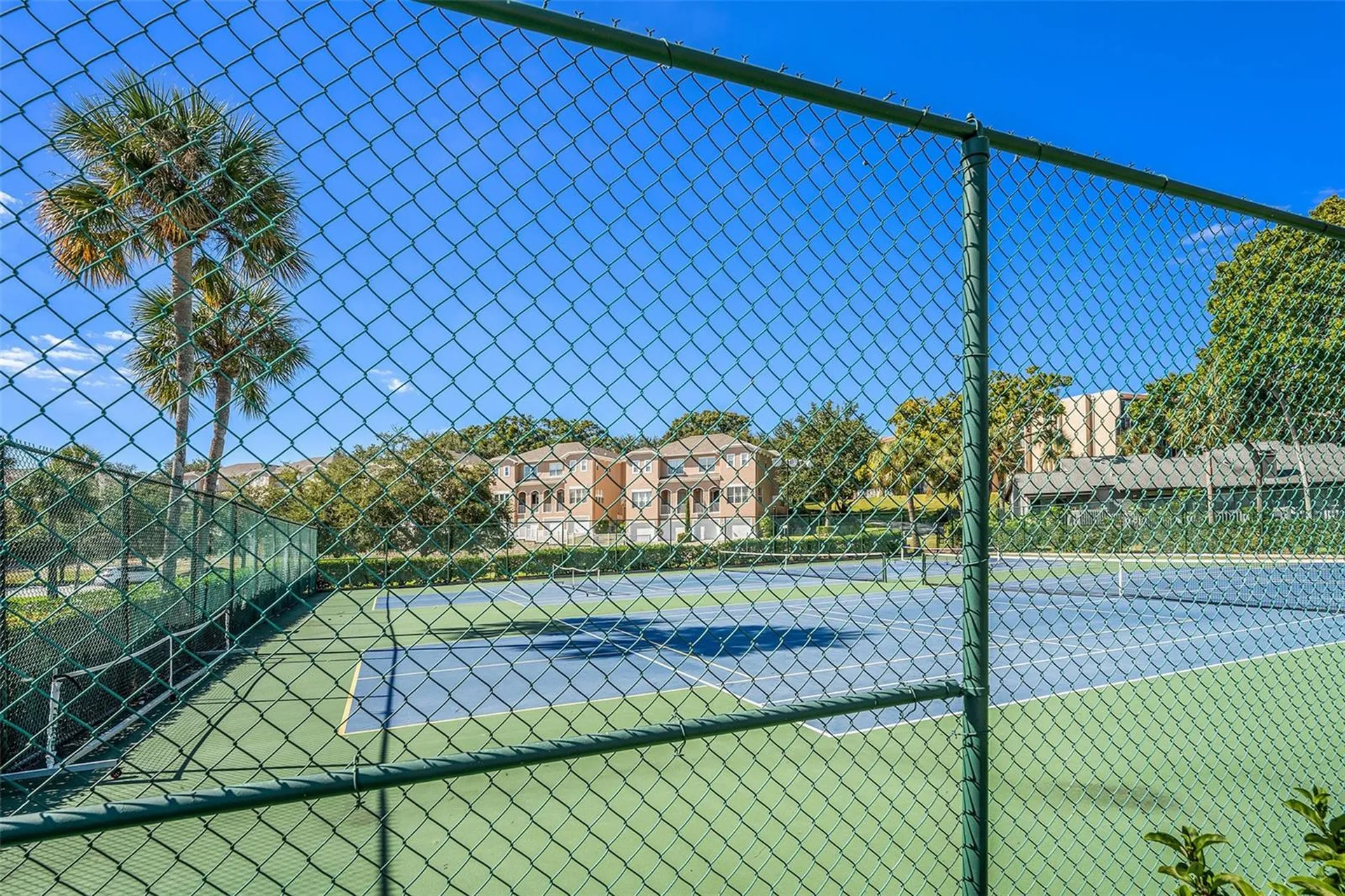 90 S Highland Avenue Tarpon Springs FL 34689