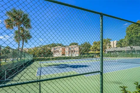 90 S Highland Avenue Tarpon Springs FL 34689