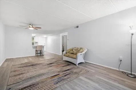 821 Patricia Avenue Dunedin FL 34698