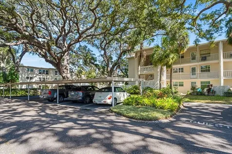 821 Patricia Avenue Dunedin FL 34698