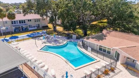 821 Patricia Avenue Dunedin FL 34698