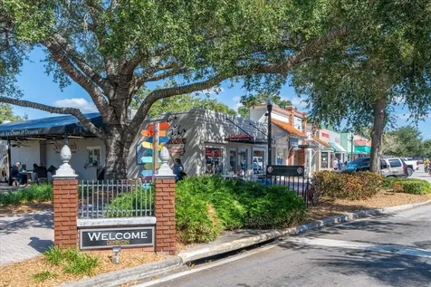 821 Patricia Avenue Dunedin FL 34698