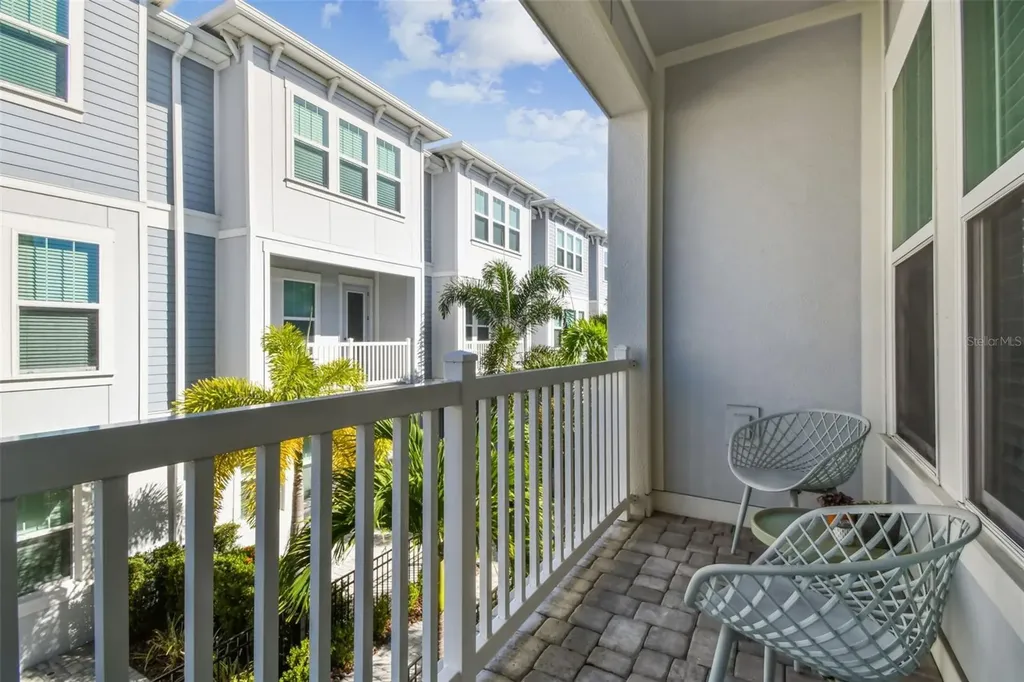 208 S Tampania Avenue Tampa FL 33609
