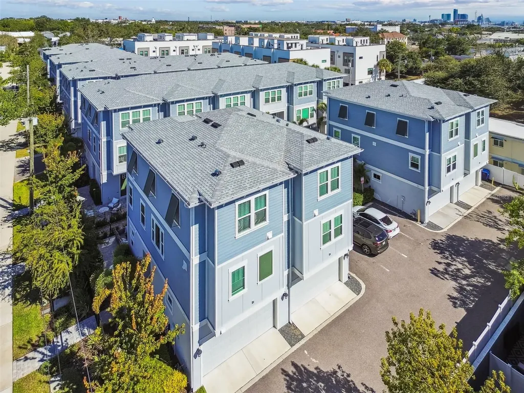 208 S Tampania Avenue Tampa FL 33609