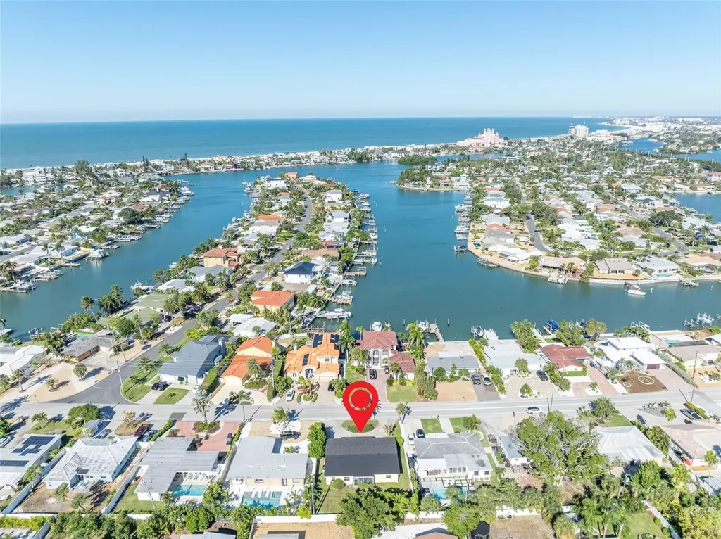 2653 W Vina Del Mar Boulevard St Pete Beach FL 33706