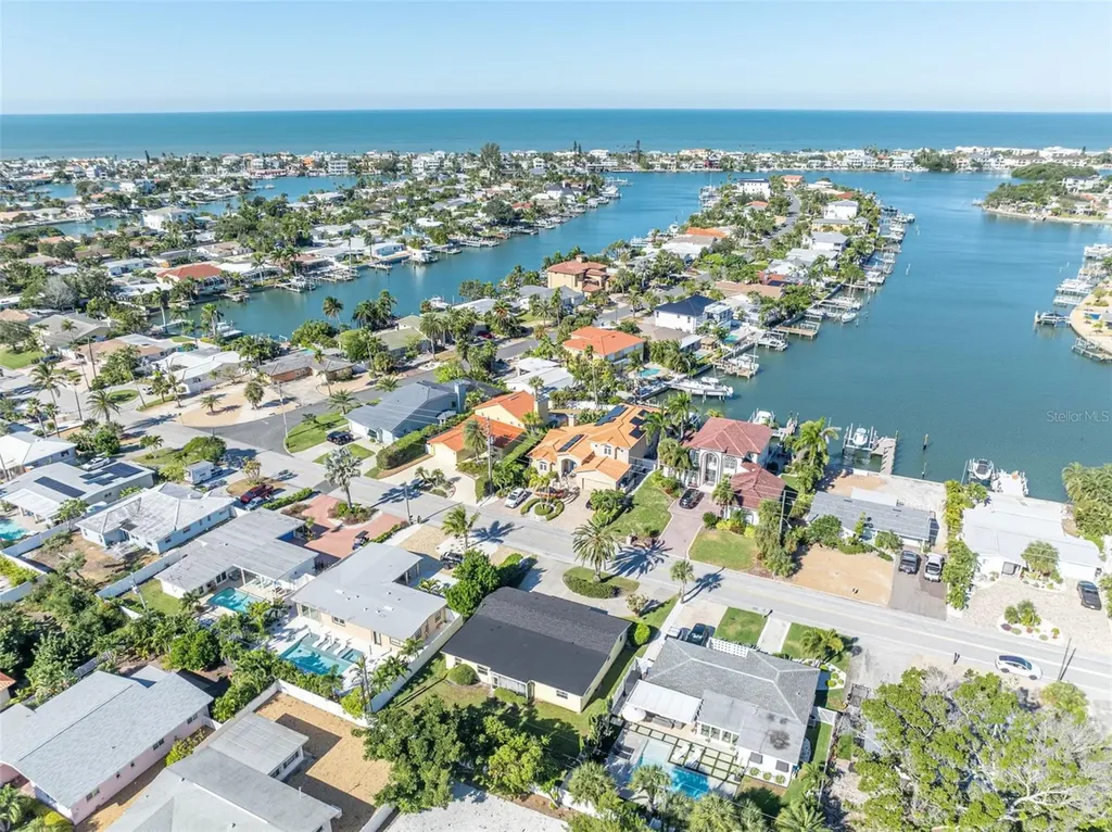 2653 W Vina Del Mar Boulevard St Pete Beach FL 33706