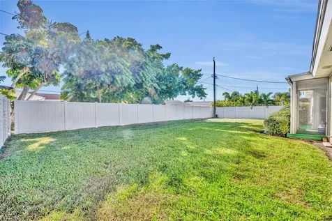 2653 W Vina Del Mar Boulevard St Pete Beach FL 33706