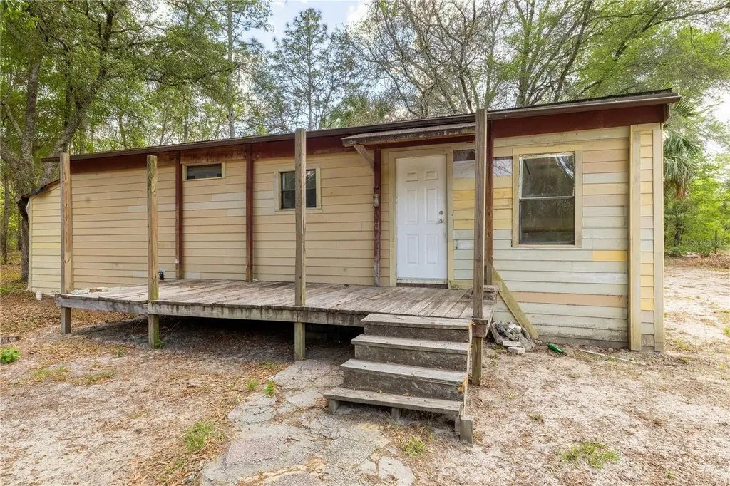 10111 NE 114th Street Archer FL 32618
