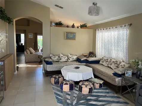 2701 Crane Trace Circle Orlando FL 32837